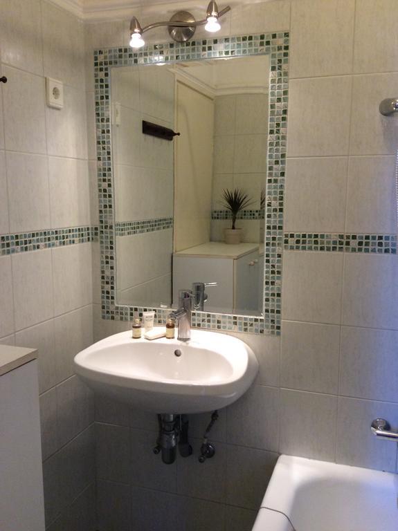 Comedy Apartment Budapest Værelse billede
